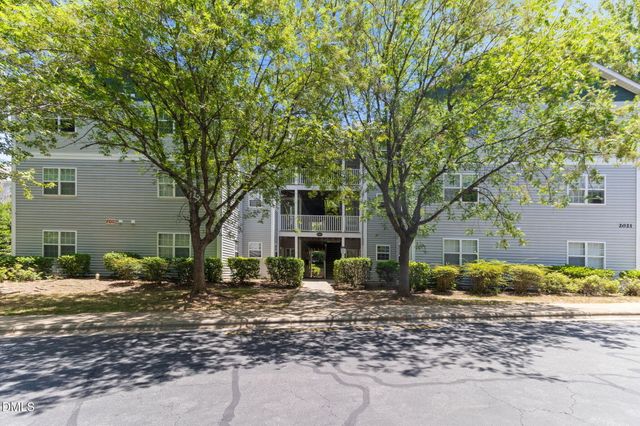 2021 Wolf Tech Lane 303, Raleigh, NC 27603