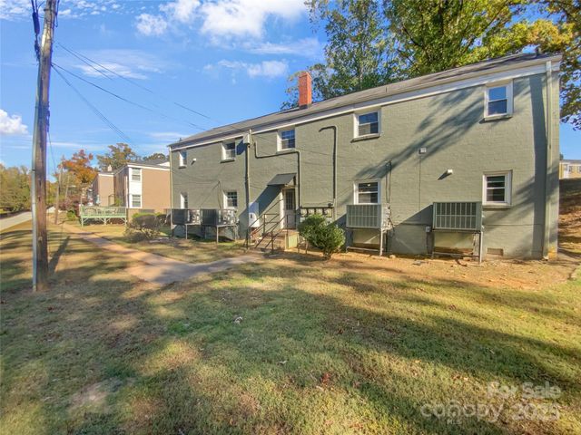 349 Wakefield Drive A, Charlotte, NC 28209