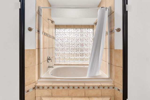 12302 Cabana LN, Austin, TX 78727