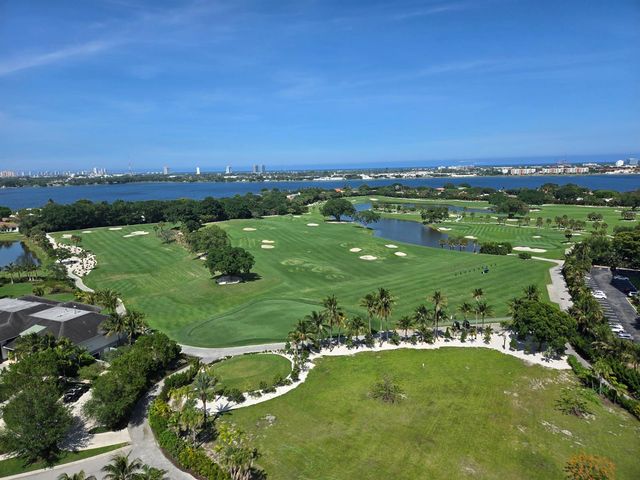 2400 Presidential Way 1803, West Palm Beach, FL 33401