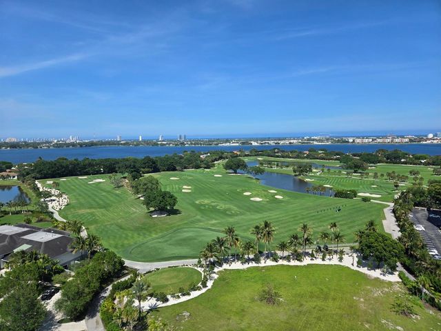 2400 Presidential Way 1803, West Palm Beach, FL 33401