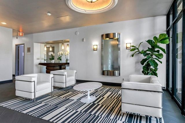 2400 Presidential Way 1803, West Palm Beach, FL 33401