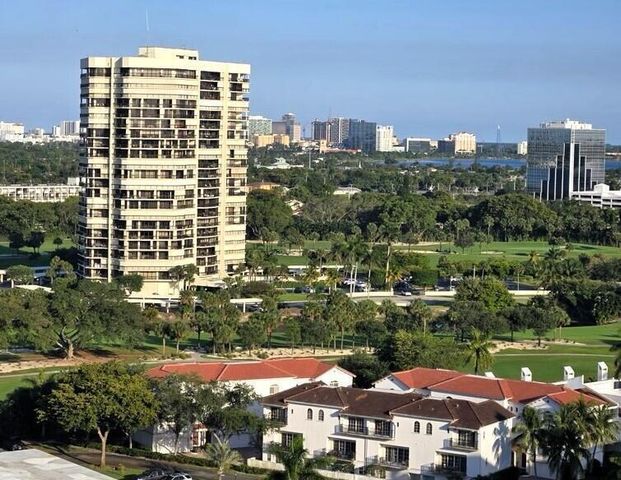 2400 Presidential Way 1803, West Palm Beach, FL 33401