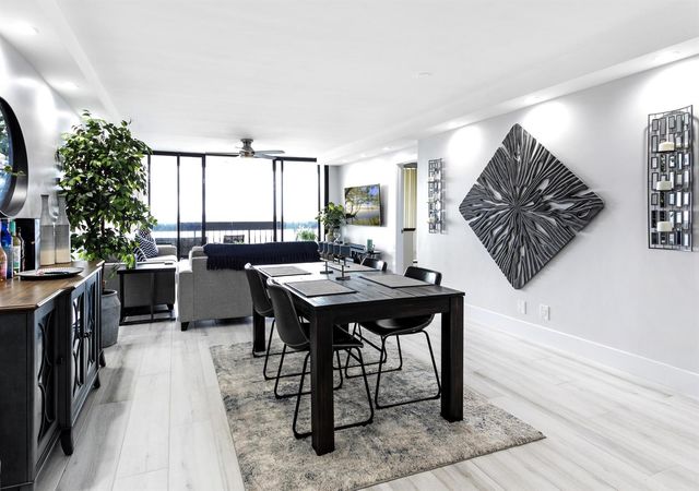 2400 Presidential Way 1803, West Palm Beach, FL 33401