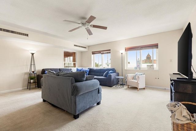 50 South Common St 403, Lynn, MA 01902