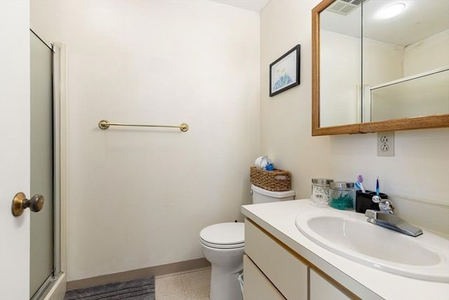 50 South Common St 403, Lynn, MA 01902