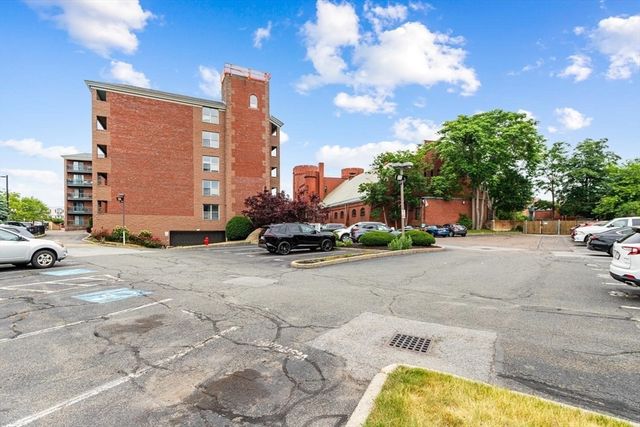 50 South Common St 403, Lynn, MA 01902