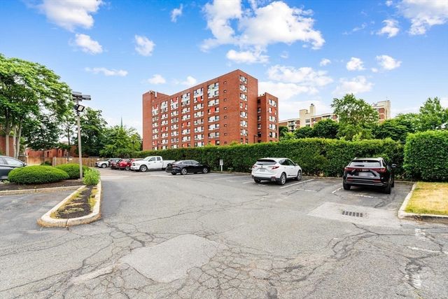 50 South Common St 403, Lynn, MA 01902
