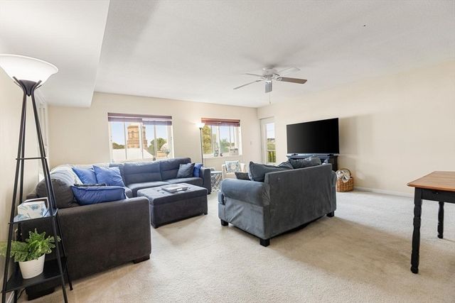 50 South Common St 403, Lynn, MA 01902