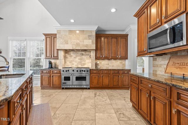 818 Cabin Creek, Pittsboro, NC 27312