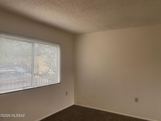 4235 E Fairmount St Apt 12, Tucson, AZ 85712