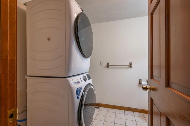 59 Cleveland Hill Road, Brookline, NH 03033