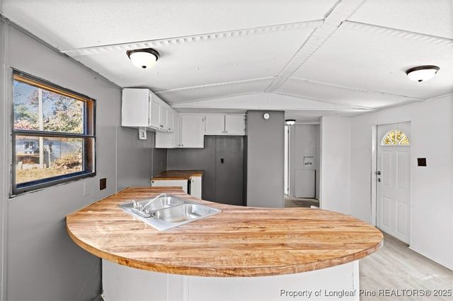 2528 Pinnacle Drive, Fayetteville, NC 28306