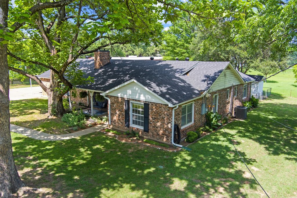 6013 Bettinger Drive, Colleyville, TX 76034