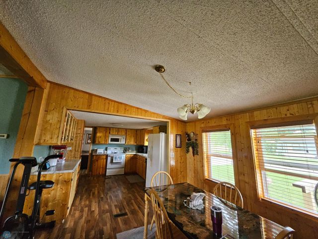 4732 San Juan Drive, Fargo, ND 58103