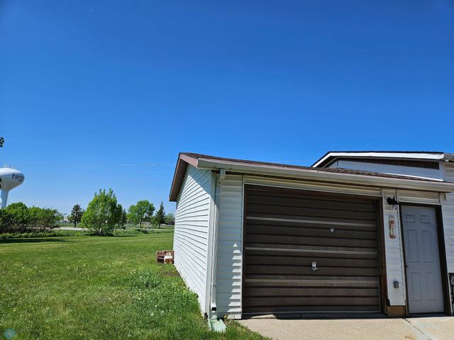 4732 San Juan Drive, Fargo, ND 58103