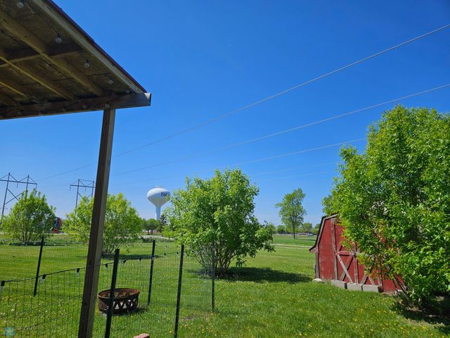 4732 San Juan Drive, Fargo, ND 58103