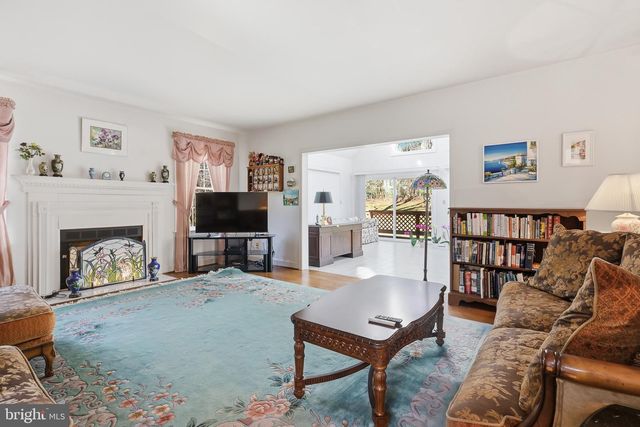 304 BARTRAM LN E, Hockessin, DE 19707