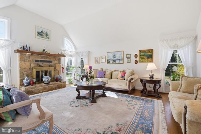 304 BARTRAM LN E, Hockessin, DE 19707