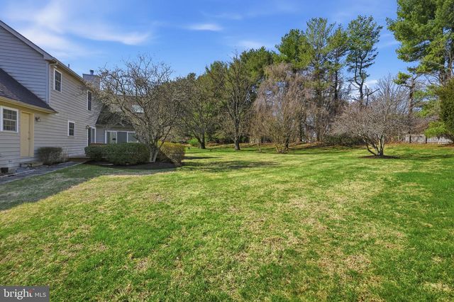 304 BARTRAM LN E, Hockessin, DE 19707