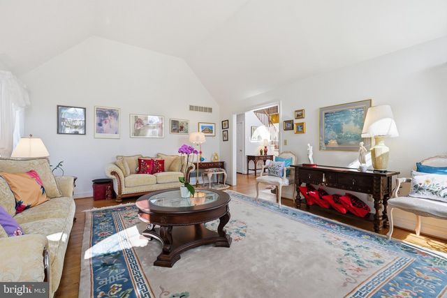 304 BARTRAM LN E, Hockessin, DE 19707