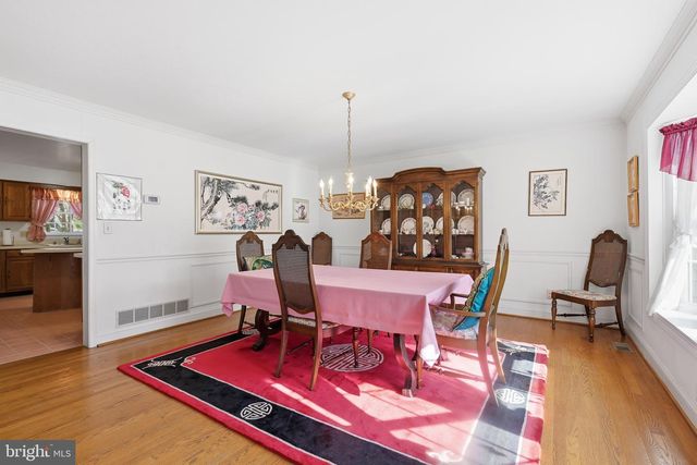 304 BARTRAM LN E, Hockessin, DE 19707