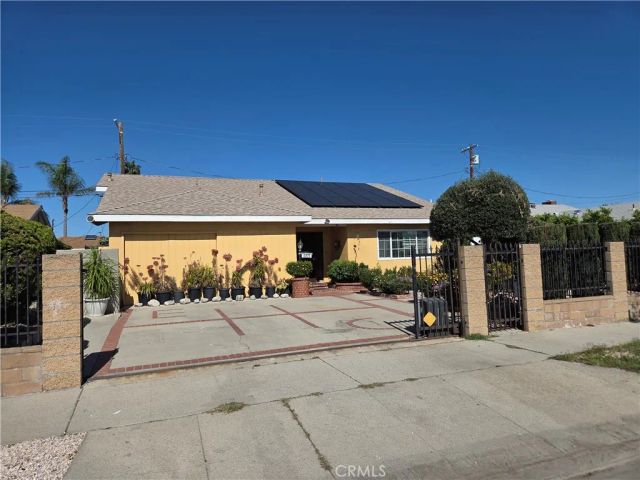 11223 Stagg, Sun Valley, CA 91352