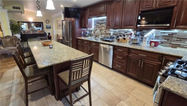 11223 Stagg, Sun Valley, CA 91352