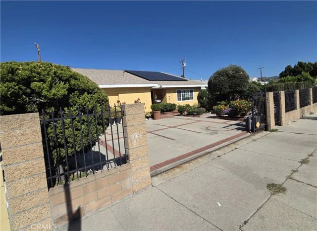 11223 Stagg, Sun Valley, CA 91352