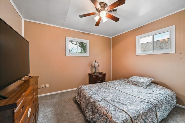 2430 3rd Avenue, Marion, IA 52302