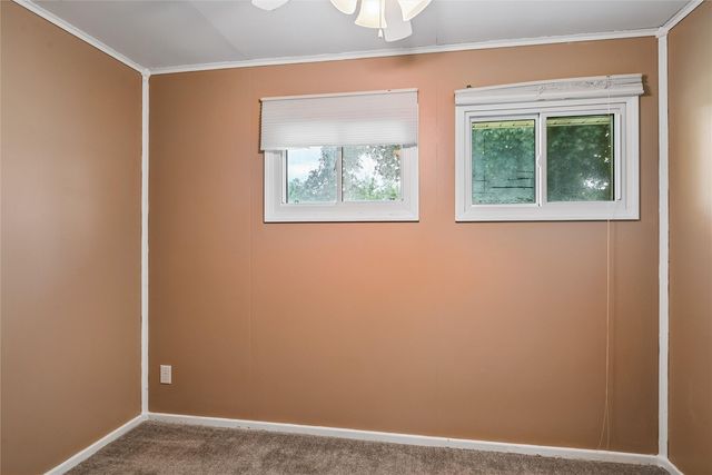 2430 3rd Avenue, Marion, IA 52302