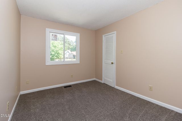 4305 Lake Ridge Drive, Raleigh, NC 27604