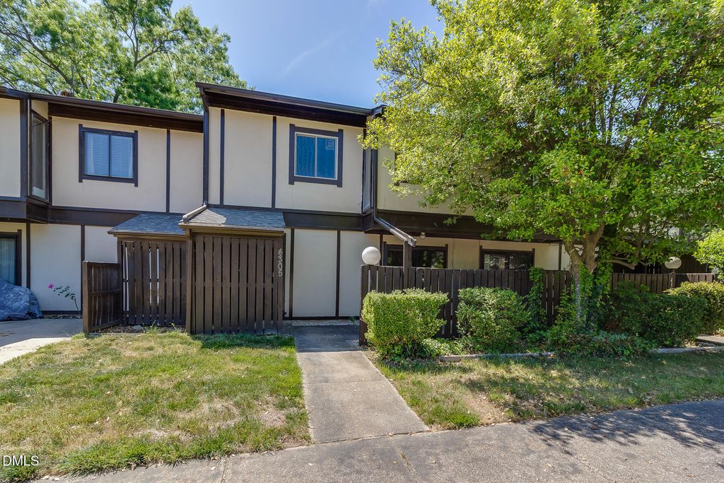 4305 Lake Ridge Drive, Raleigh, NC 27604