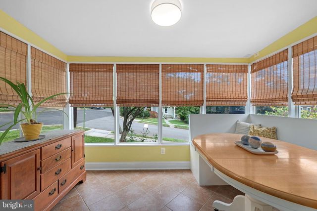1130 17TH ST S, Arlington, VA 22202