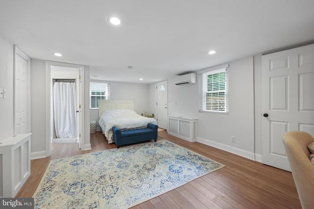 1130 17TH ST S, Arlington, VA 22202