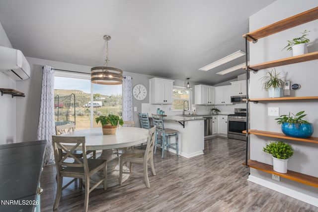 701 W 7th Avenue, Sun Valley, NV 89433