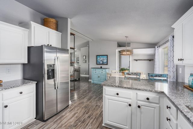 701 W 7th Avenue, Sun Valley, NV 89433