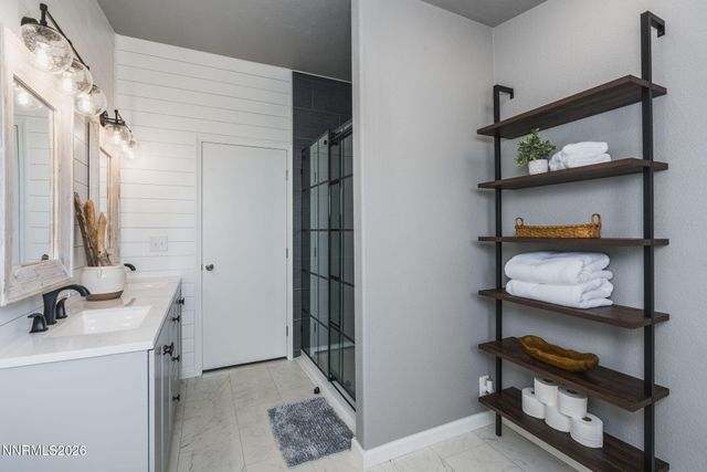 701 W 7th Avenue, Sun Valley, NV 89433