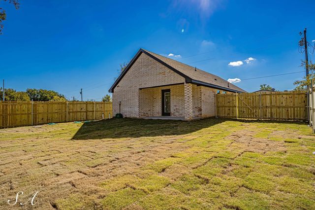 1610 Ridgeview Trail, Granbury, TX 76048