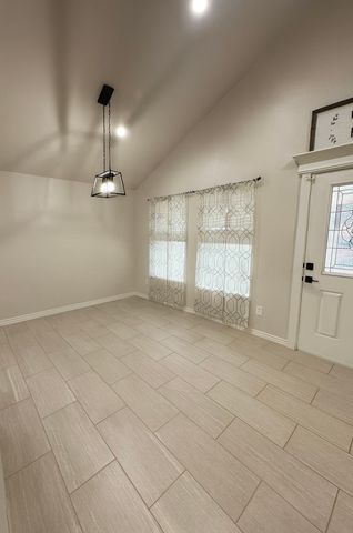 1610 Ridgeview Trail, Granbury, TX 76048