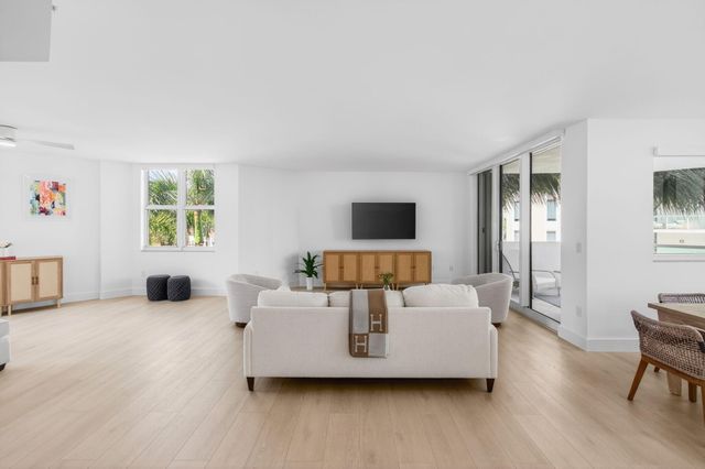 500 SE Mizner Boulevard A311, Boca Raton, FL 33432