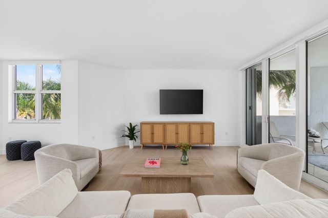 500 SE Mizner Boulevard A311, Boca Raton, FL 33432