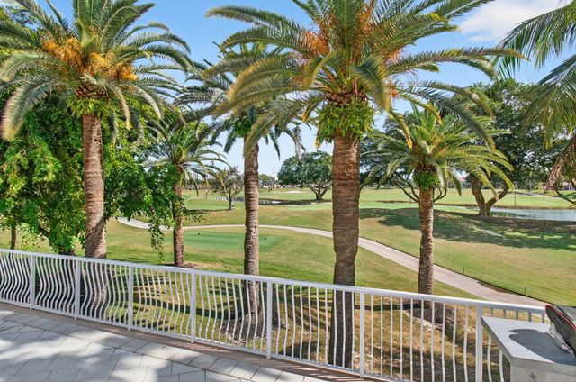 500 SE Mizner Boulevard A311, Boca Raton, FL 33432