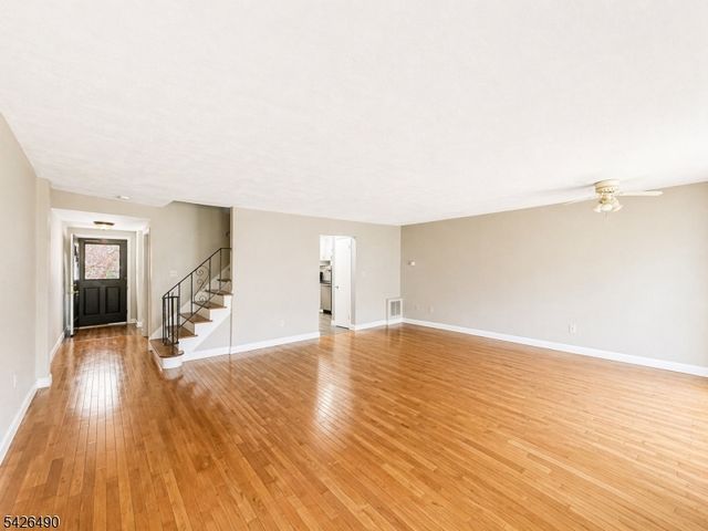 904 Merritt Dr D, Hillsborough Twp., NJ 08844