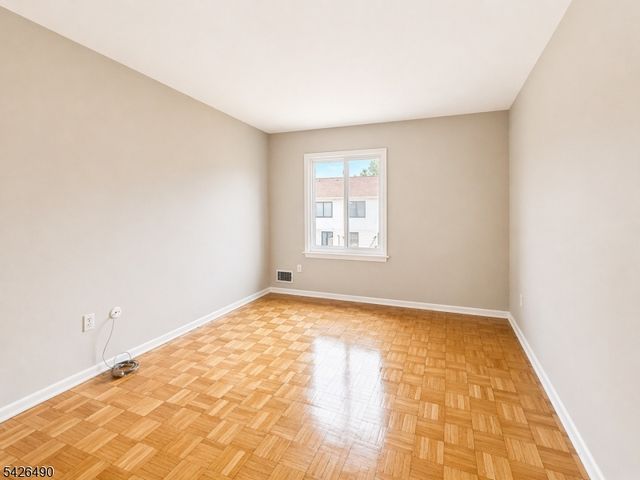 904 Merritt Dr D, Hillsborough Twp., NJ 08844