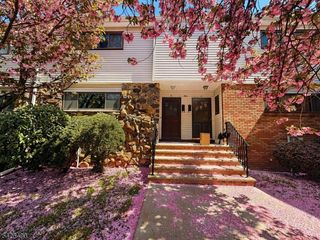 904 Merritt Dr D, Hillsborough Twp., NJ 08844