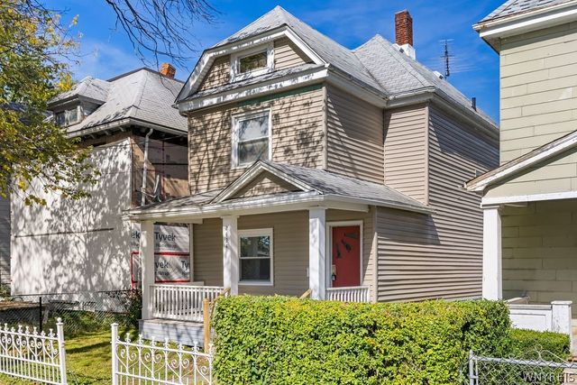 2424 Cudaback Avenue, Niagara Falls, NY 14303