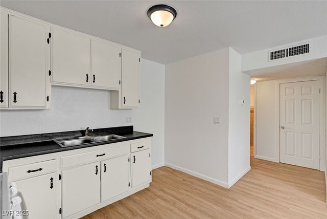 2532 Bulloch Street F, North Las Vegas, NV 89030