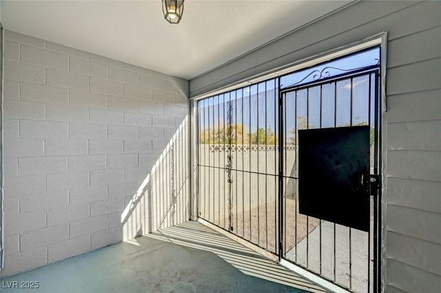 2532 Bulloch Street F, North Las Vegas, NV 89030