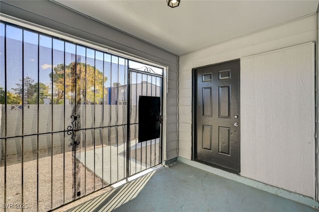 2532 Bulloch Street F, North Las Vegas, NV 89030